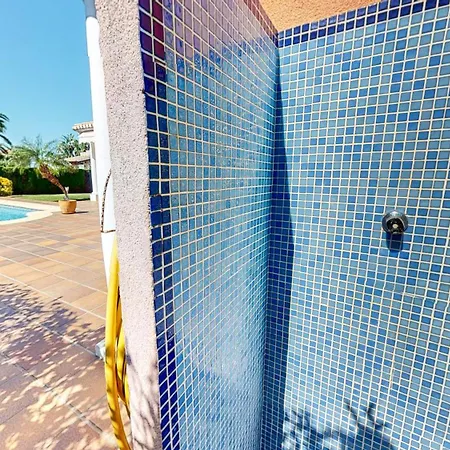 Cuatro Soles By Family Homes Villa Denia