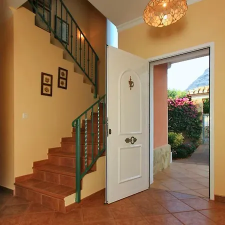 Cuatro Soles By Family Homes Villa